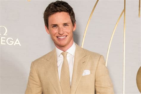 eddie redmayne pub burberry|newt scamander actor eddie redmayne.